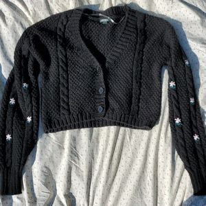 Cottagecore Embroidered Cable Knit Cropped Sweater
